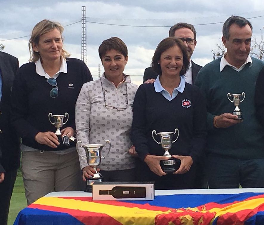 LAURA BATISTA CAMPEONA DE ESPAÑA INTERNACIONAL SENIOR DE PITCH & PUTT.