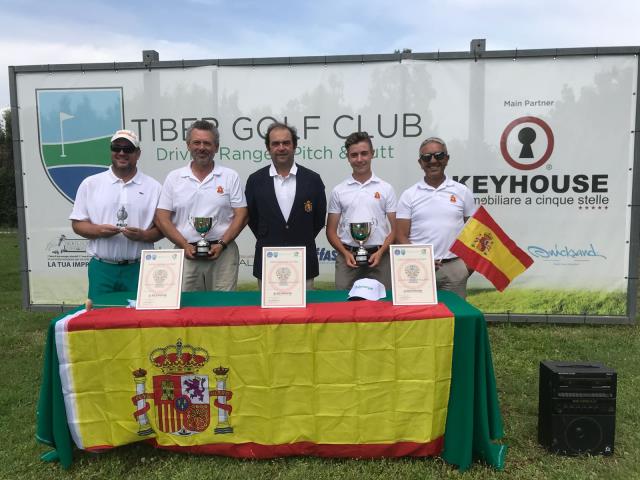 El golfista canario Tino Martín 7º en el Open de Italia de Pitch & Putt 2018