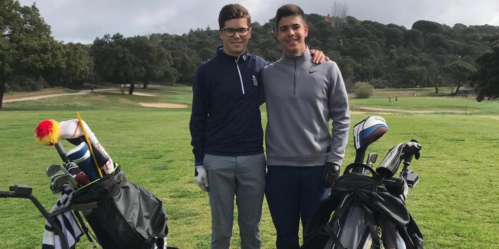 Juan Luis De Bethencourt T41 (+18) y Marcos Rodríguez T51 (+20), en la segunda jornada del II Puntuable Nacional Juvenil Reale en el Real Club de Campo de Córdoba. 