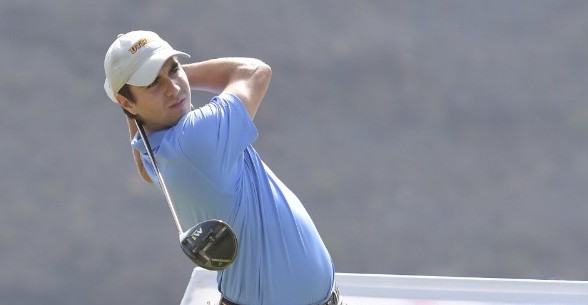 El jugador canario Álvaro Hernández Cabezuela, líder en la 90ª edición del Internacional de Portugal Masculino