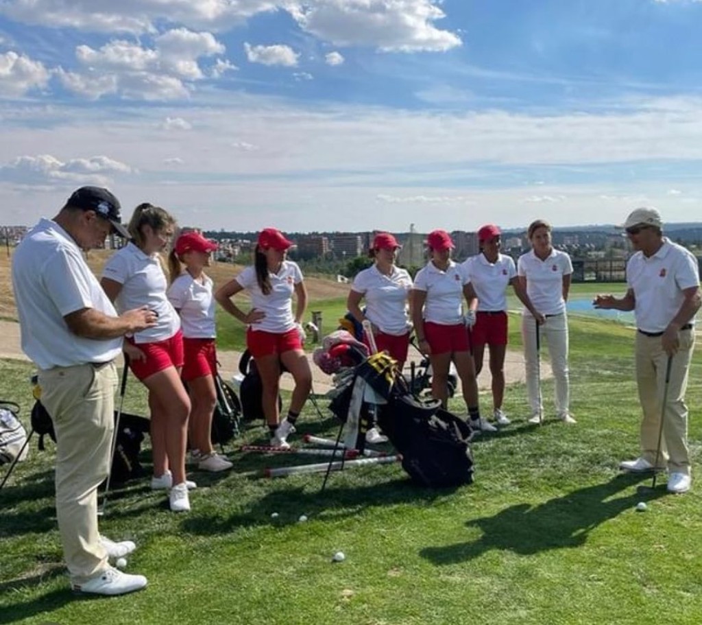 Arranca el curso para el CTAF con una concentración con seis golfistas