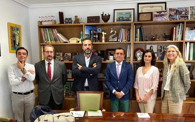 El sector del golf reivindica al Ministerio de Agricultura, Pesca y Alimentación su rechazo a la nueva normativa europea de regulación de fitosanitarios