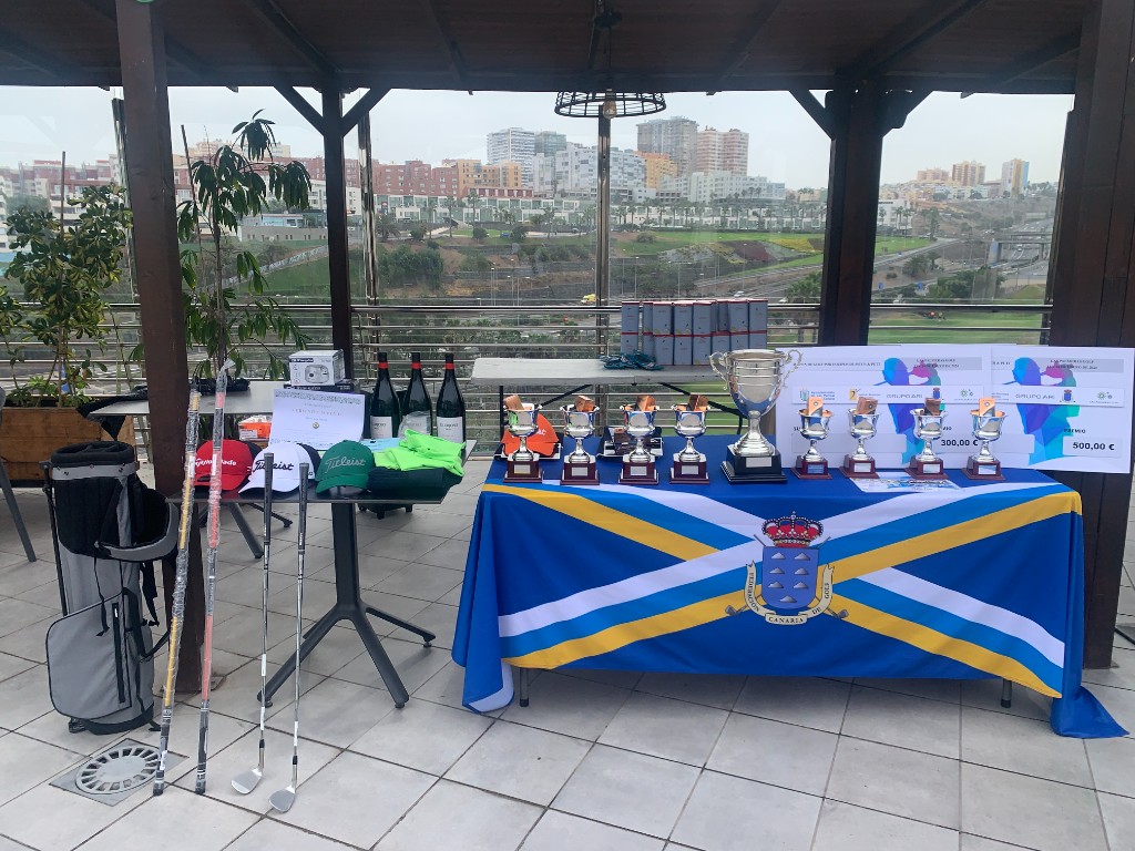 II OPEN DE GOLF POR EQUIPOS DE PITCH & PUTT